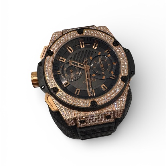 Luxury Black and Gold Watch